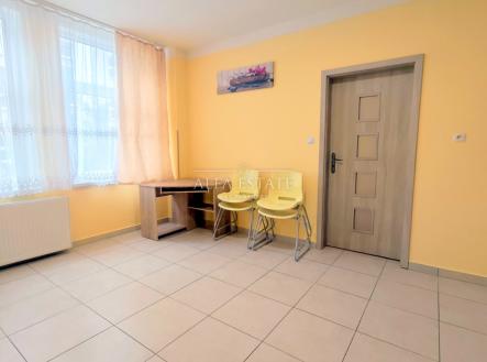 Pronájem bytu, 2+kk, 48 m²