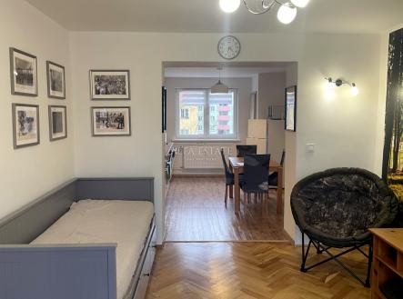 Pronájem bytu, 2+1, 58 m²