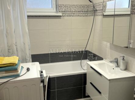 Pronájem bytu, 2+1, 58 m²