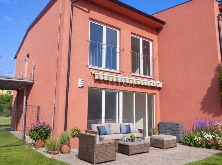 Pronájem domu/vily, 150 m²