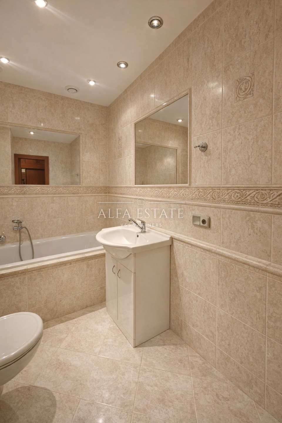 Pronájem bytu 2+1, Krušnohorksá Karlovy Vary