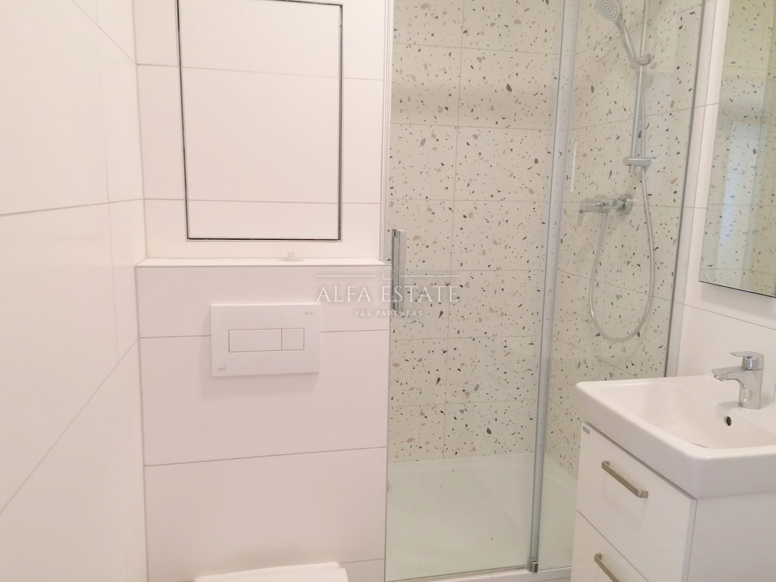 Pronájem 1+1, 38m2, ul.ČSO, Chodov