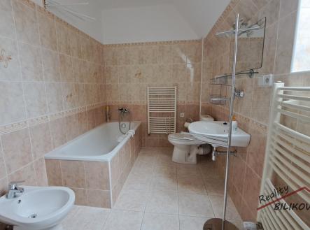 Pronájem bytu, 2+kk, 77 m²