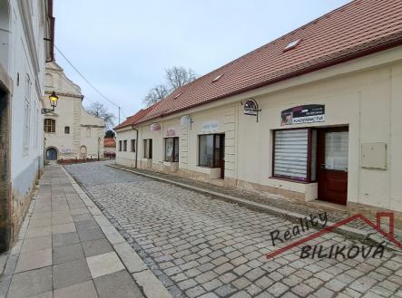 Pronájem obchodní prostor, 28 m²