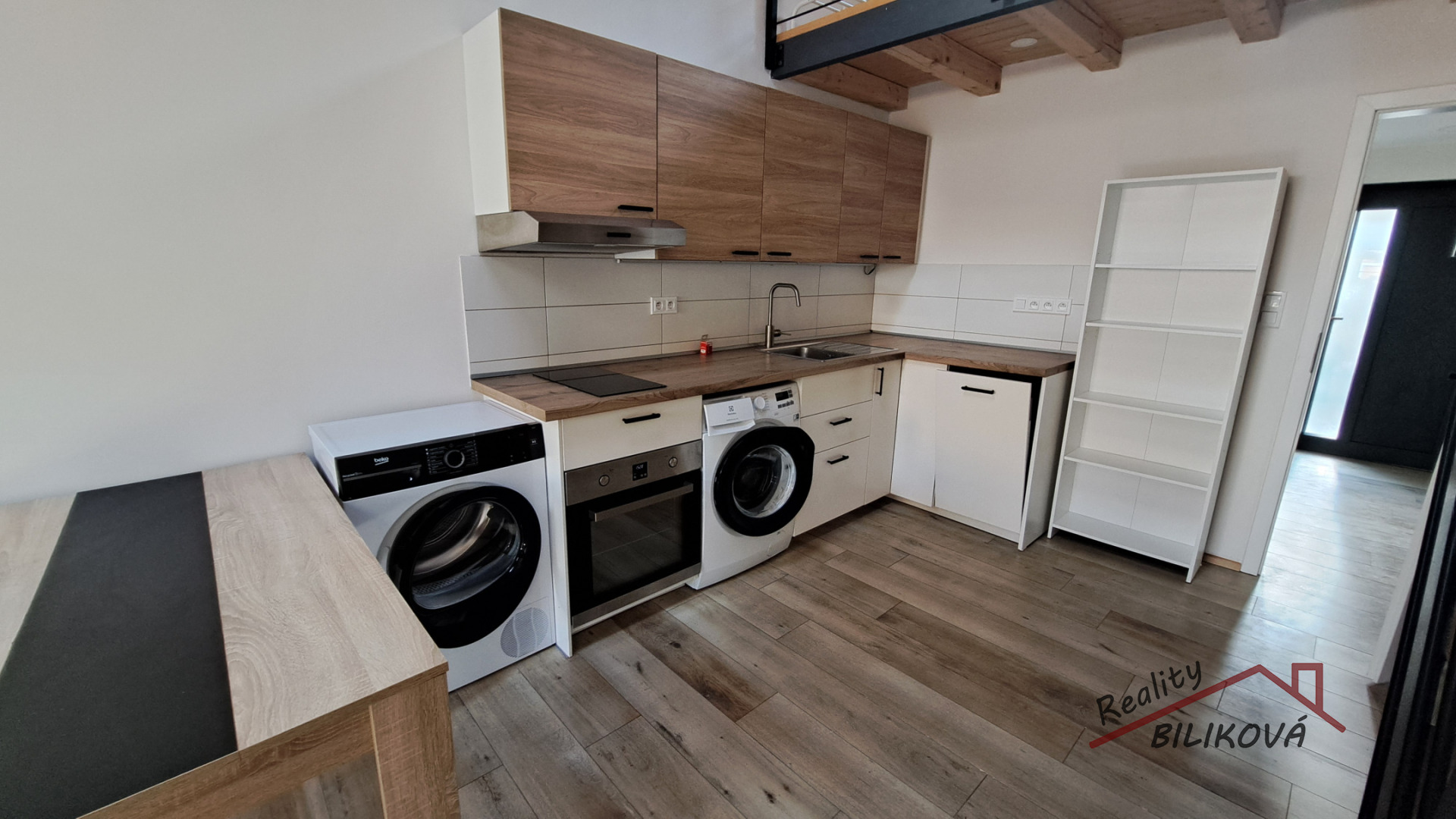 Pronájem apartmánu 1+kk,  Brandýs nad Labem- Stará Boleslav