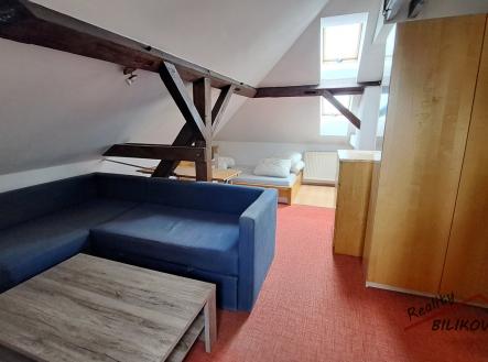 Pronájem bytu, 1+kk, 39 m²