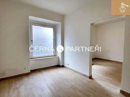 Pronájem kanceláře, 85 m²