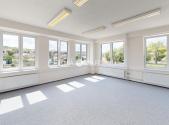 Pronájem kanceláře, 306 m²