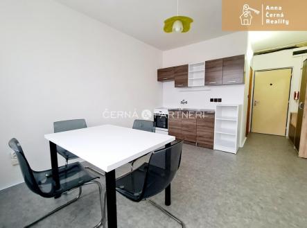 Pronájem bytu, 2+kk, 42 m²