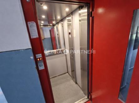 Pronájem bytu, 2+kk, 55 m²