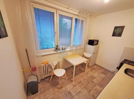 Pronájem bytu, 1+1, 38 m²