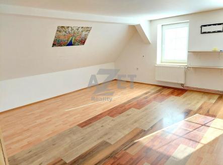 Pronájem - dům/vila, 153 m²