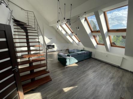 Prodej bytu, 3+kk, 101 m²