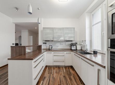 Prodej bytu, 2+1, 88 m²