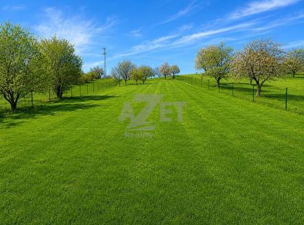 Prodej pozemku pro bydlení, 1 266 m²