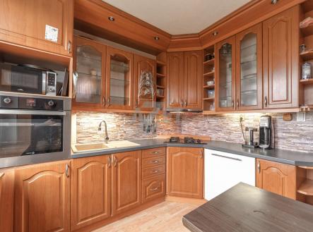 Prodej bytu, 3+1, 77 m²