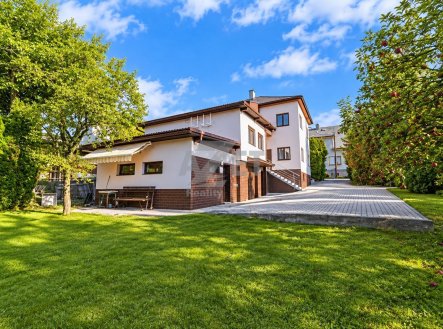 Prodej domu/vily, 420 m²