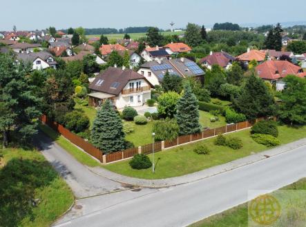 Prodej - dům/vila, 160 m²