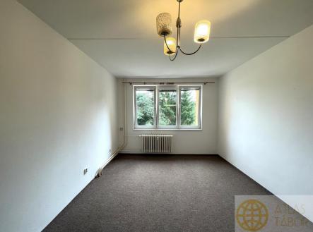 Pronájem bytu, 1+kk, 33 m²