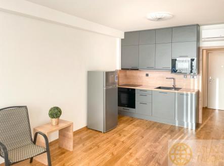 Pronájem bytu, 2+kk, 52 m²