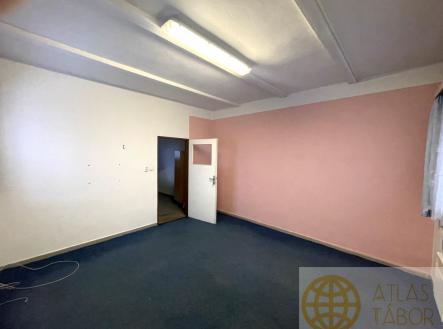 Pronájem kanceláře, 45 m²