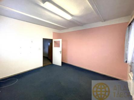 Pronájem kanceláře, 45 m²