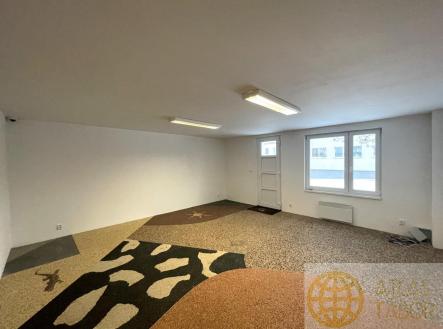 Pronájem kanceláře, 45 m²