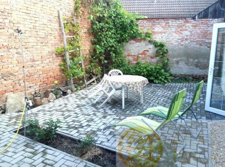 Pronájem bytu, 2+kk, 70 m²