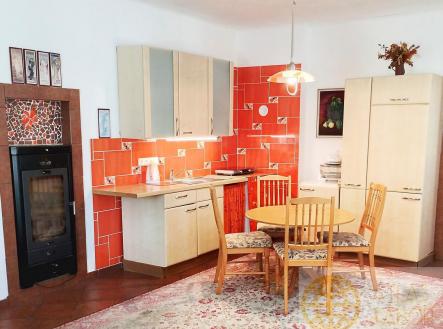 Pronájem bytu, 2+kk, 90 m²