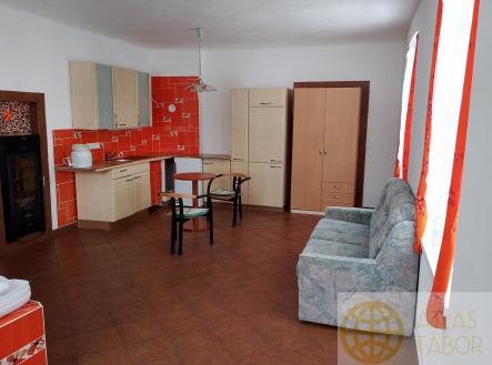 Pronájem bytu, 2+kk, 90 m²