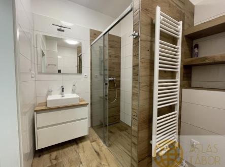 Pronájem bytu, 3+kk, 74 m²