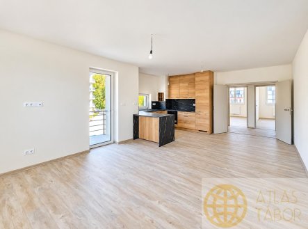 Pronájem bytu, 3+kk, 77 m²