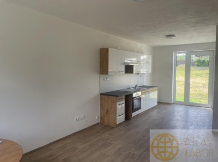 Pronájem bytu, 2+kk, 50 m²