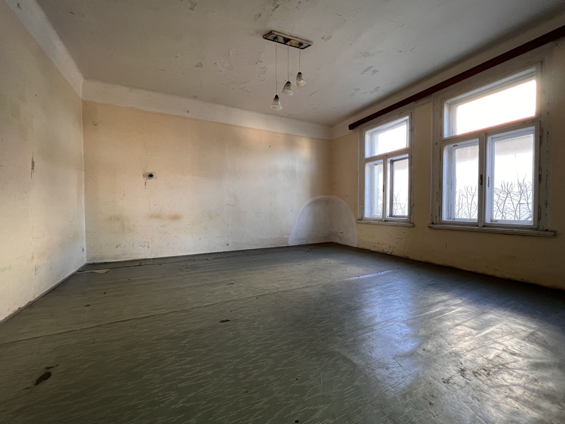 Prodej rodinného domu 214 m², pozemek 252 m²