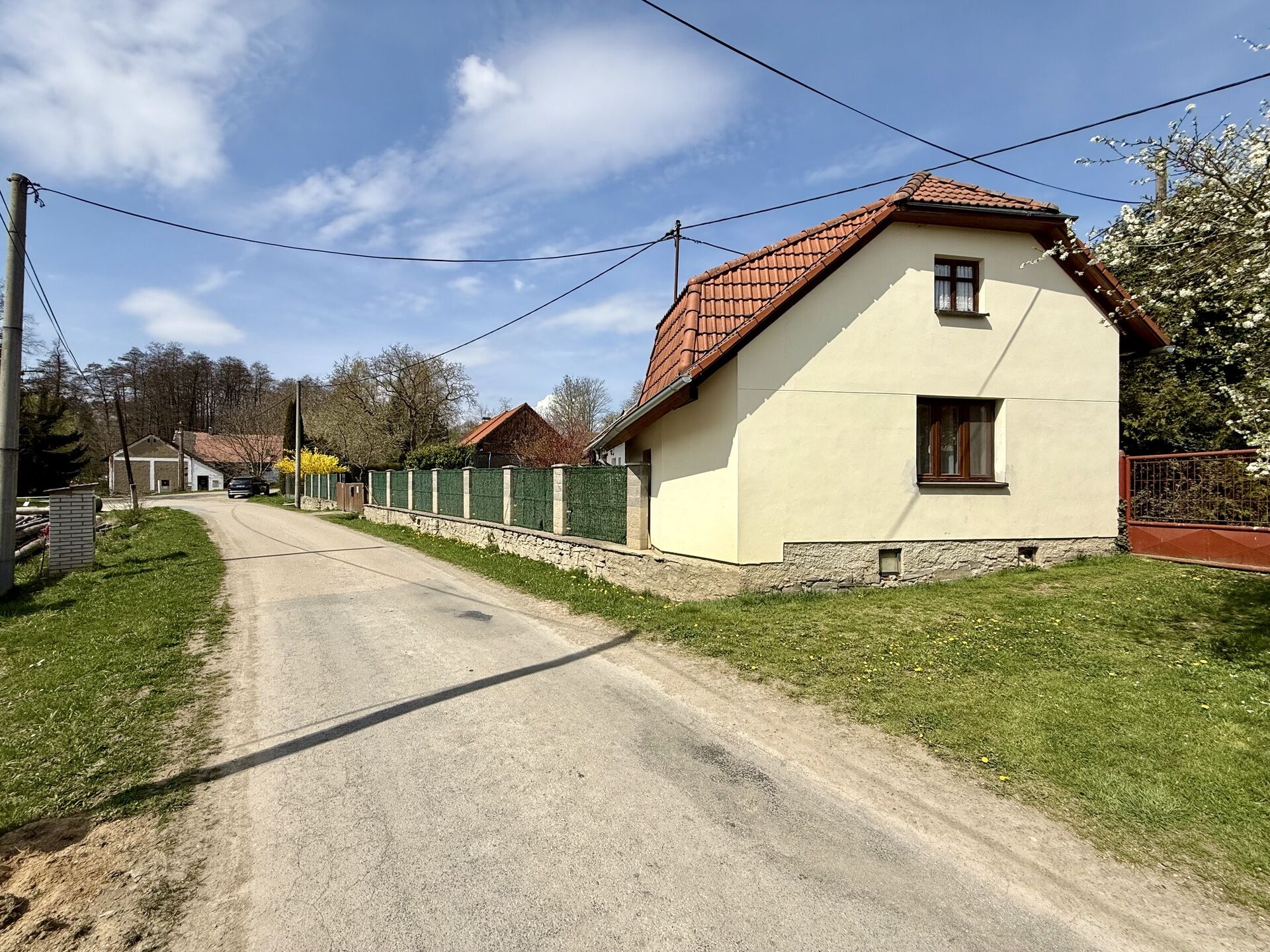 Prodej rodinného domu 79 m², pozemek 568 m² Neveklov - Radslavice