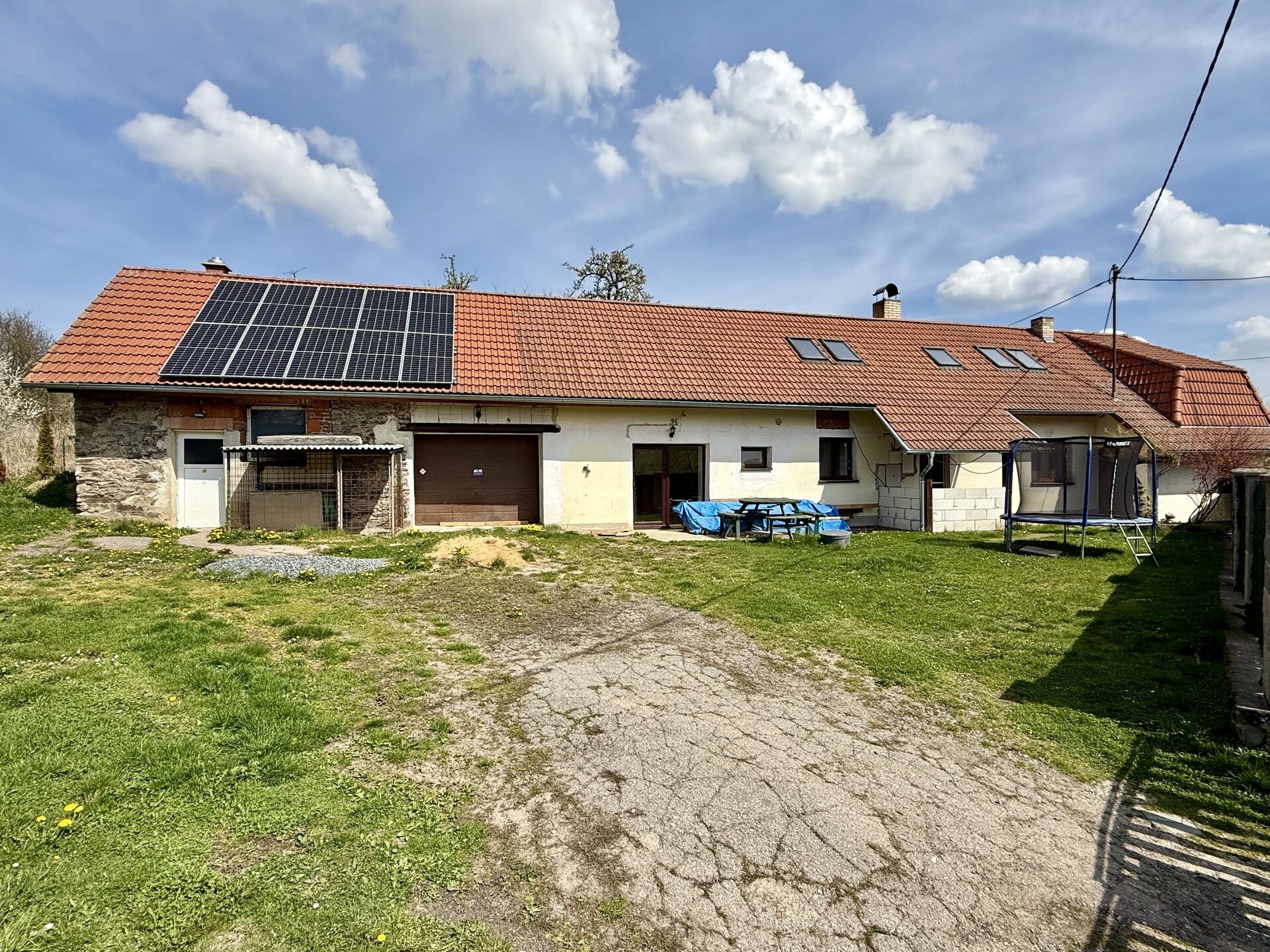 Prodej rodinného domu 79 m², pozemek 568 m² Neveklov - Radslavice