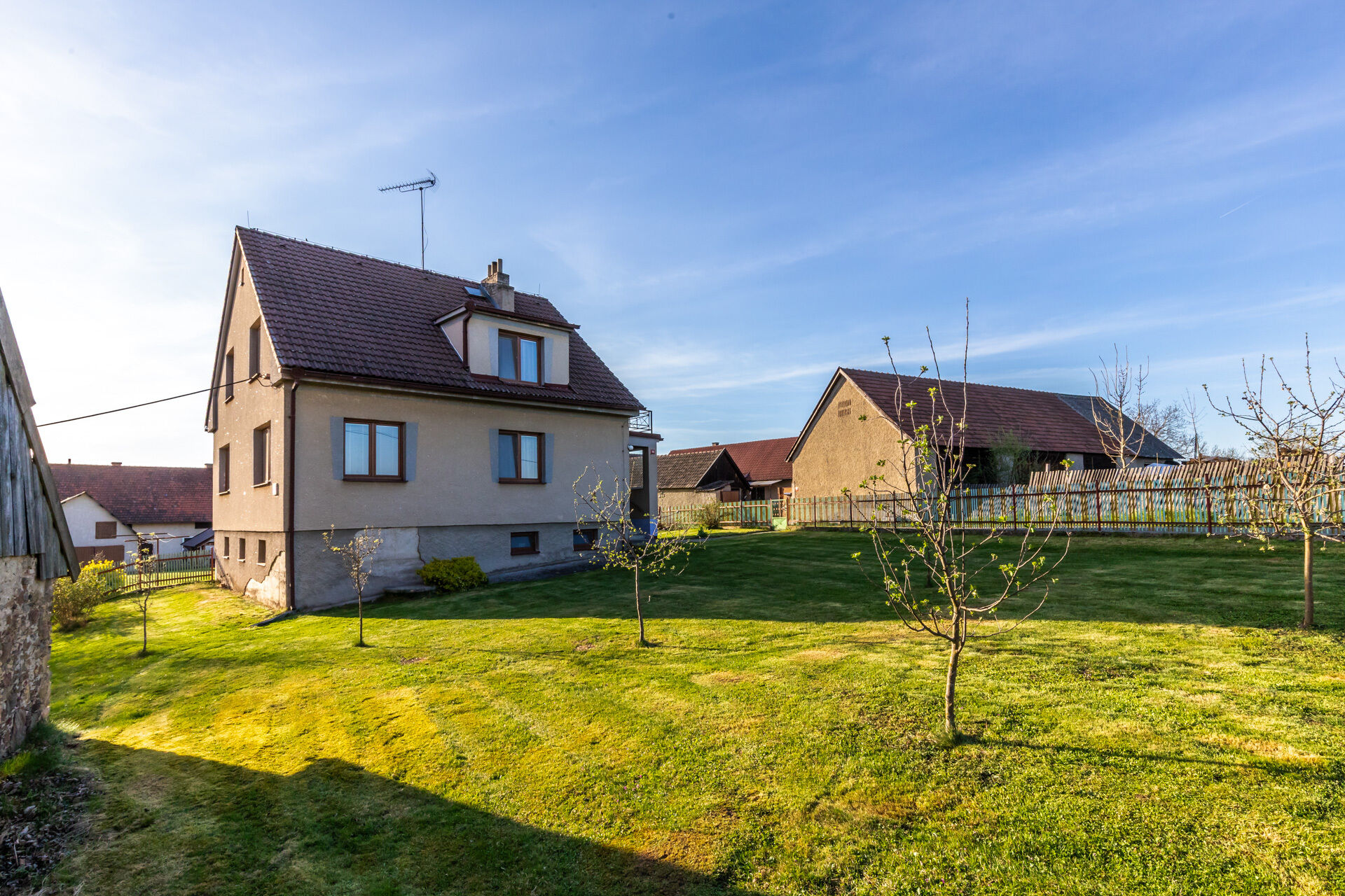 Prodej rodinného domu 162 m², pozemek 1178 m² Loket - Němčice