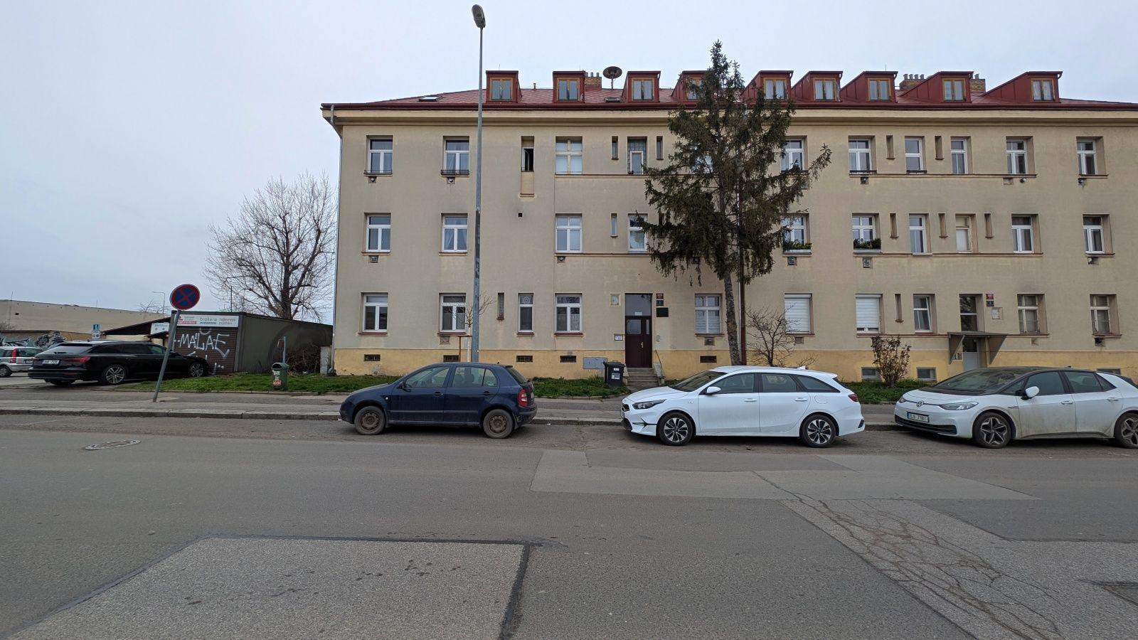 Prodej BJ č. 980/12 - 2+1, ul. Nad Vršovskou horou, 46,2m²