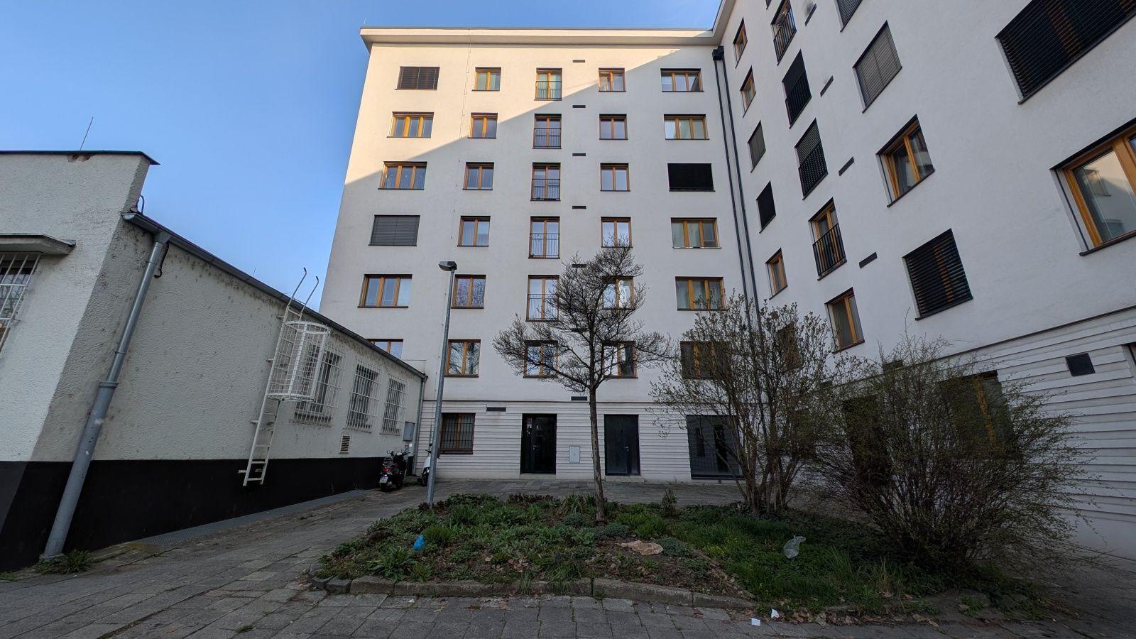 Prodej NJ č. 1304/19 (Prodejna) - ul. Bělocerkevská, 64,7m²