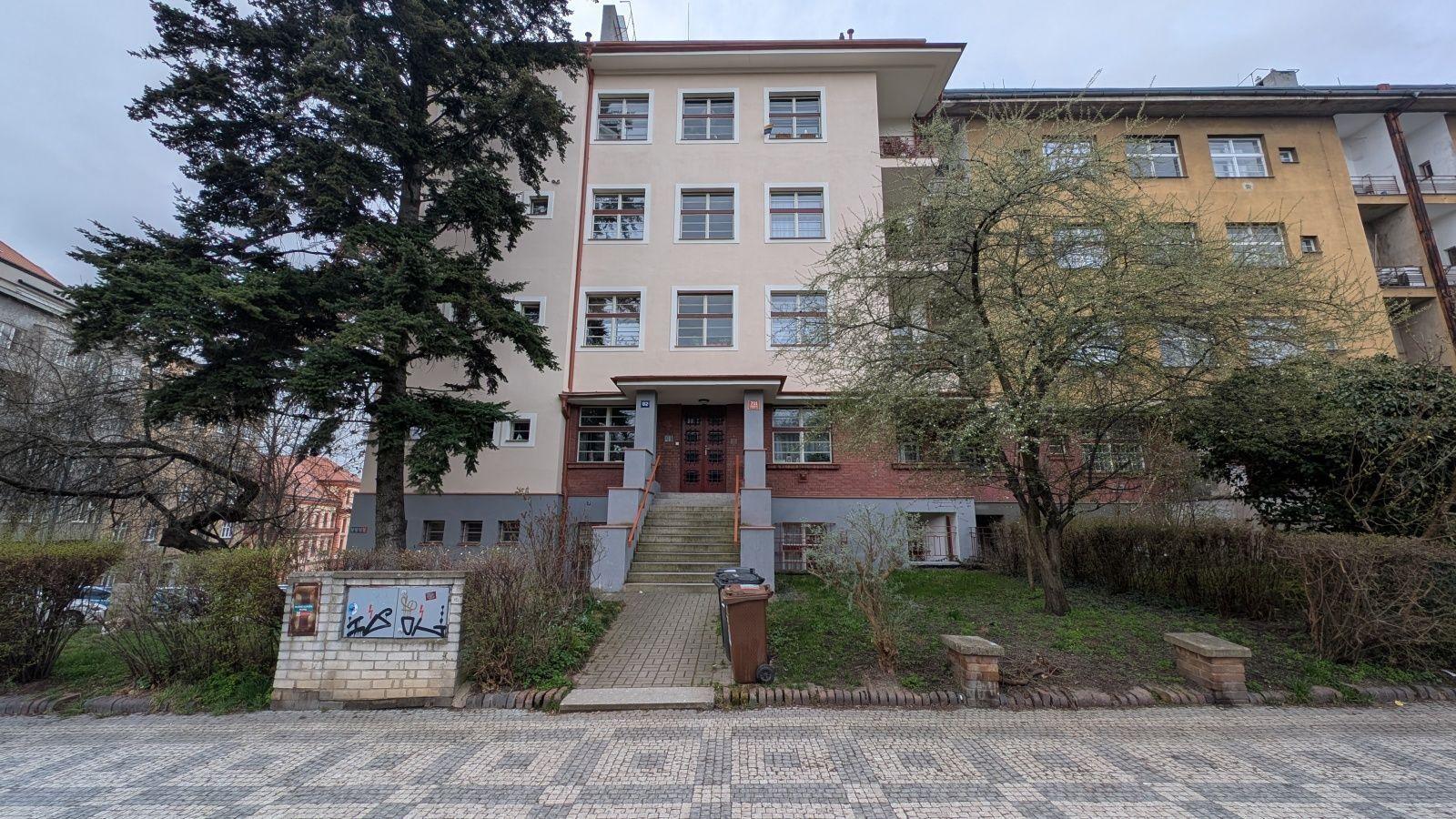 Prodej NJ č. 711/12 (Sklad) - ul. Ruská , 9,9m²