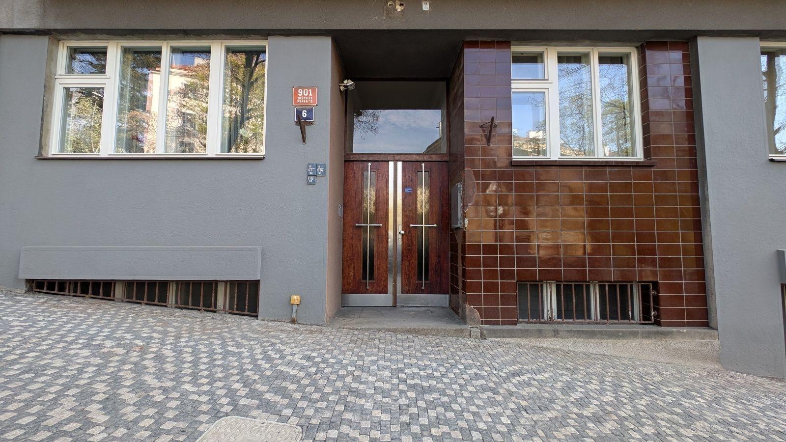 Prodej BJ č. 901/1 - 1+1, ul. Na Míčánkách, 44,1 m²