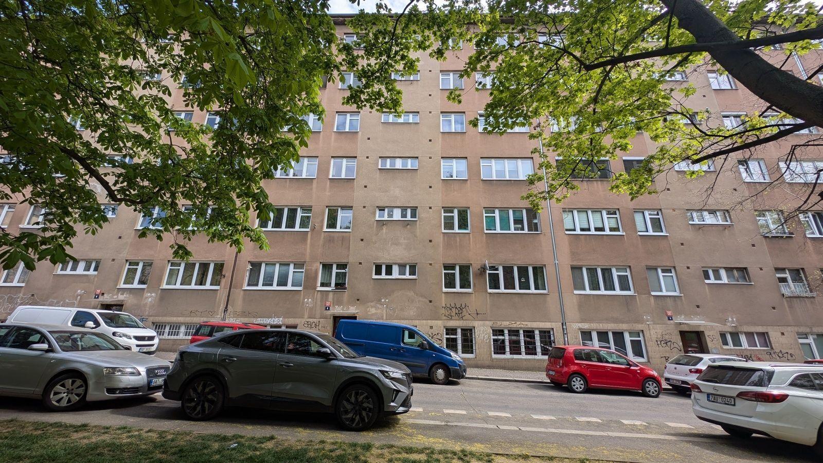 Prodej BJ č. 723/10 - 3+1, ul. Jerevanská, 70,9 m²