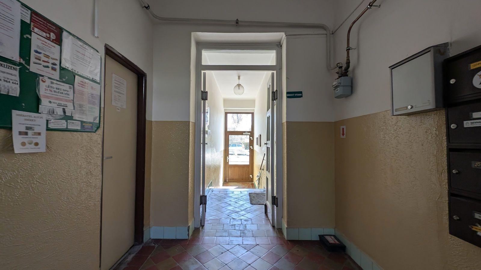Nájem BJ č. 1228/1 - 3+1, ul. Černokostelecká, 66,4 m²
