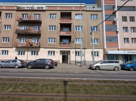 Pronájem bytu, 2+1, 80 m²