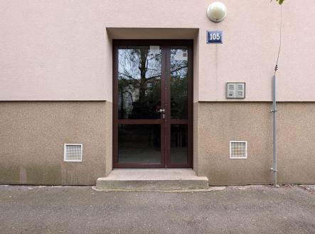 Pronájem bytu, 2+1, 58 m²