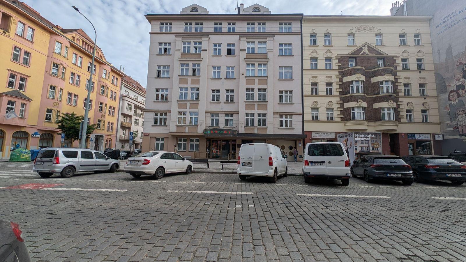 Nájem BJ č. 919/400 -1+1, ul. Dejvická, 114,8 m²
