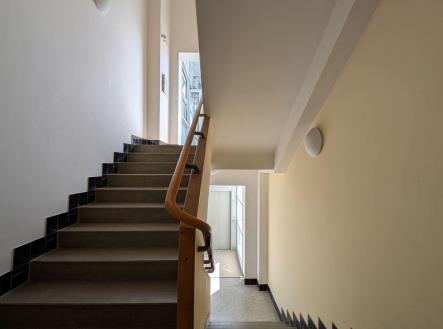 Pronájem bytu, 1+kk, 31 m²