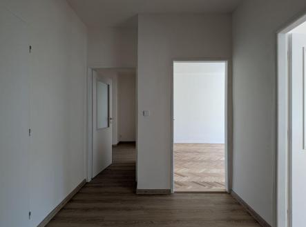 Pronájem bytu, 2+kk, 59 m²