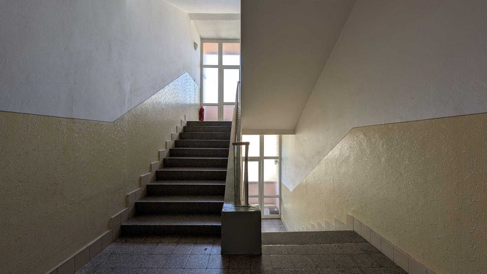 Nájem BJ č. 1688/3 -1+1, ul. Bělohorská, 42,17 m²
