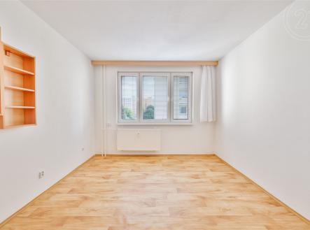 Pronájem bytu, 1+kk, 29 m²